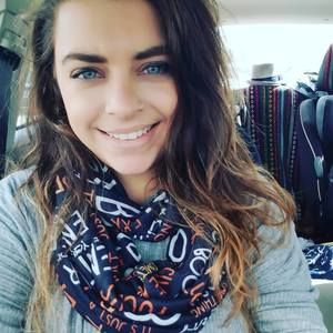 Meet your Posher, Claira